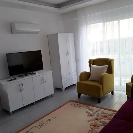 Orkide Mustakil Muhafazakar Vila *